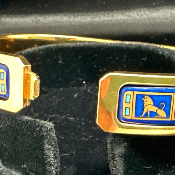 Vintage Michaela Frey Wien MFT Greco-Roman Lion Enamel Clasp Bangle Bracelet - Picture 11 of 16
